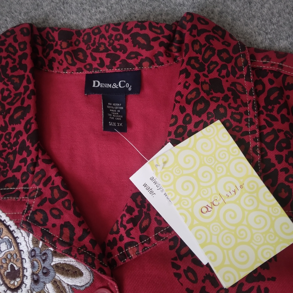 Denim&Co Size 3X Red Jean Jacket Embroidered Animal Print Button Jacket - Picture 3 of 9